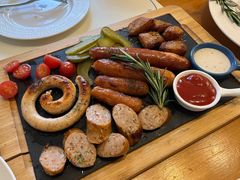 炙烤慕尼黑烤肠拼盘-沏点Trattoria意大利餐厅(新街口店)