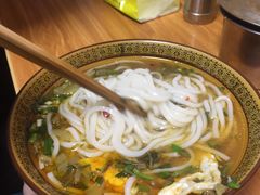 -鸿通城购物中心