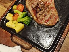 -必胜客(WOW中心城店)