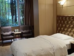 -花水湾第一村温泉大酒店