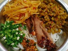 二两米粉-老东江米粉(南方大厦店)