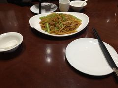 -郑庄脂渣海鲜楼(九水路店)
