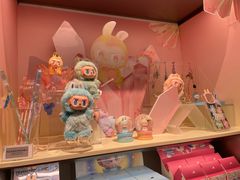 -泡泡玛特POPMART (北京超极合生汇店)