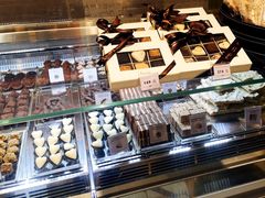 面包甜点陈列柜-VENCHI 闻绮(北京国贸商城店)