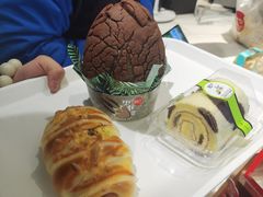 -85度C(生甜甜圈研究工坊·上海平凉店)