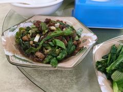 -湘里湘亲饭店(闸坡店)