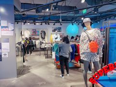 -阿迪达斯(武林银泰三叶草店)