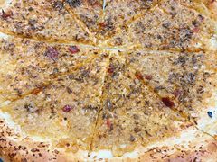 隔壁店的蒜蓉烤馕-清真·马峰烤肉(小学习北巷店)