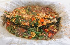 Garlic Spicy Paper-Wrapped Black Bass