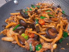 干锅三菌-情妹耙泥鳅·江湖川菜(科华店)
