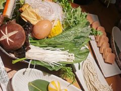 -呷哺呷哺(融创茂店)