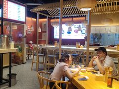 大堂-八二小区抄手(龙湖上城天街店)