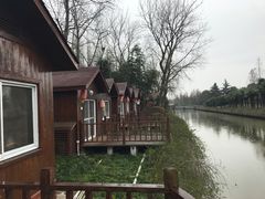 -上海怡沁园度假酒店