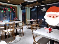 用餐区-两点半深夜牛排(斗西路店)