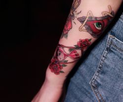-见雾TATTOO STUDIO