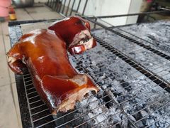 -黄记四更烤乳猪店