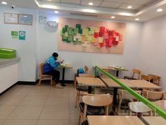 用餐区-老乡鸡(潜山南岳路店)