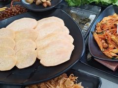 -啊美丽炭火烤肉(滑翔一店)