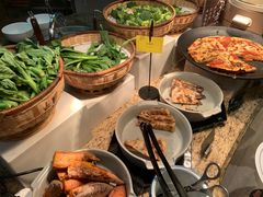 -咖啡苑自助餐厅·中国大饭店