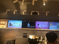 -CoCo都可(湖滨银泰店B区店)