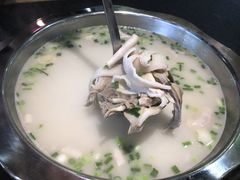 -肖仙仙羊肉汤·始于1996年(郫都店)