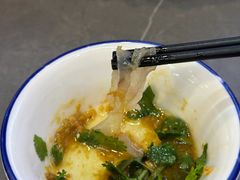 -官塘陈记鱼生·潮汕砂锅粥·牛肉火锅(潮枫路总店)