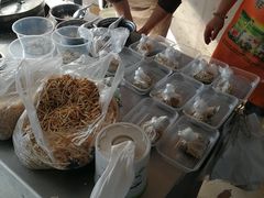 -荣巷小馄饨(荣巷店)