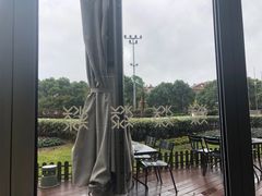 -The BREW·酿餐厅(浦东嘉里大酒店)