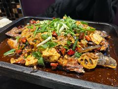 -俏巴妹烤鱼香锅(奥体店)