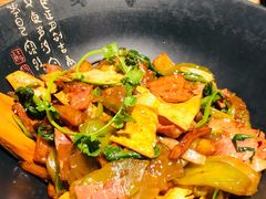 -风光老灶麻辣香锅(大成路翠微百货店)