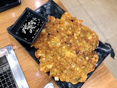 泡菜饼-肉甲韩国木炭烤肉(新壹街1店)