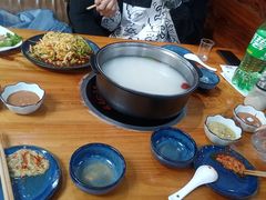 -风情丽江斑鱼火锅(孙家沟西南路80号店)