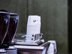 -M Stand(南京紫峰大厦店)