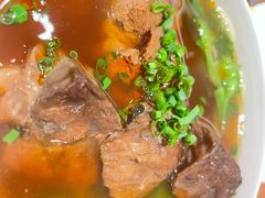 红烧牛肉汤-鼎泰丰(德基广场店)