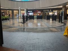 -星巴克臻选(深圳金光华店)