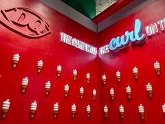 -DQ·蛋糕·冰淇淋(大宁国际商业广场店)