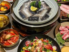 -草家酱蟹炭火烤肉店(珲春南路一店)