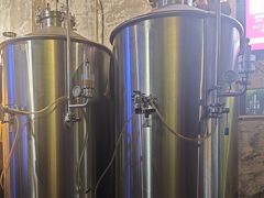 -不误正夜·精酿啤酒馆(富临理工店)