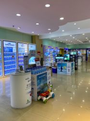 -爱婴室(上海浦建路店)