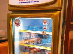 -红宝石·鲜奶小方(昌里店)