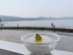 杏仁-水上明月·湖景餐厅