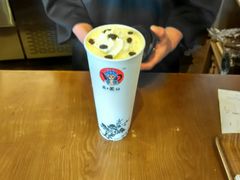 -霸王茶姬(五一路店)