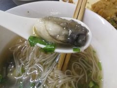 -建国蚵煎蚵面