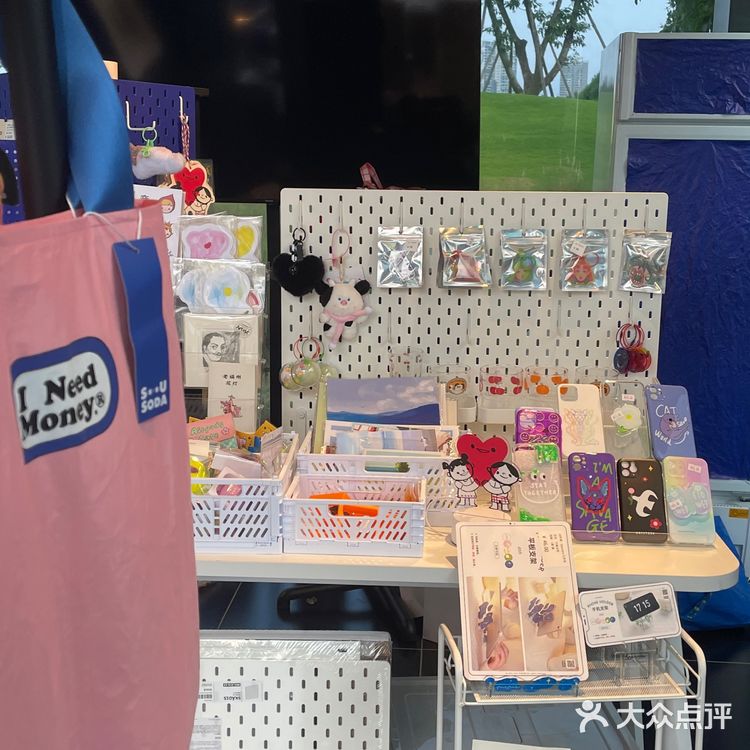 成都快闪｜蓝里蓝气超好拍超好逛的杂货铺  