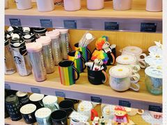 零售区-星巴克臻选(华堂·新辰汇店)