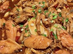 -胖哥俩肉蟹煲(万国店)