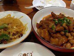-九转小磨·非遗东北菜(万达广场店)
