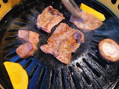 -炼火烤肉店