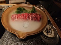 -三出山火锅(南京万象天地店)