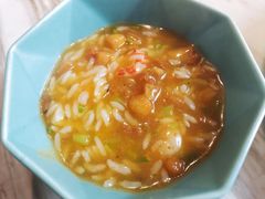 招牌小龙虾红汤泡饭-蜜桃花开·中西融合菜E&W(南长街店)